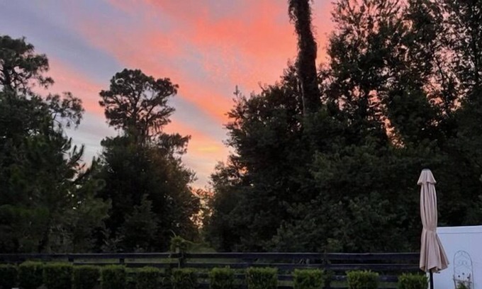 Fruitland Park Villa | Your Dream Vacation Starts HERE!! Amazing 3/2 villa w/Golf Cart, BBQ & WiFi!