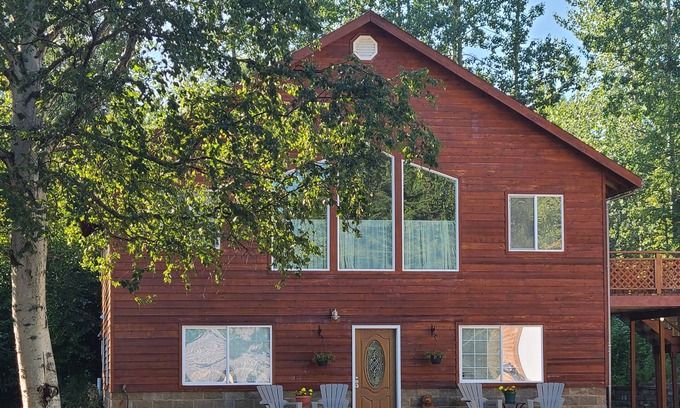 Soldotna House | Your Home Away from Home in the Heart of the Kenai Peninsula