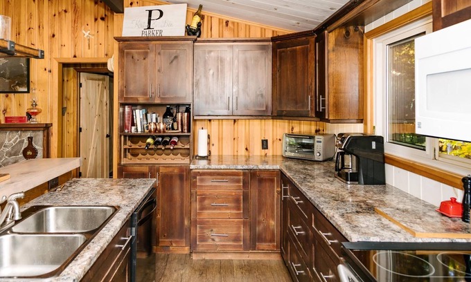 Dysart et al Cottage | Your Serene Haven on Percy