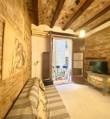 El Pilar Apartment | Your Valencia Home