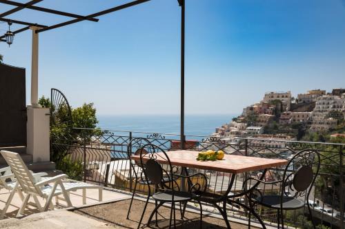 Liparlati Apartment | YourHome - H2O Marina Apt Sea View