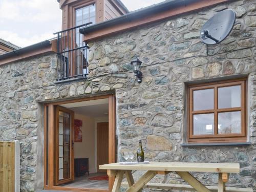 Bodedern House | Ysgubor Myfi - Uk6001