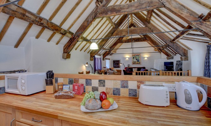 Machynlleth House | Ysgubor Newydd - Two Bedroom House, Sleeps 4