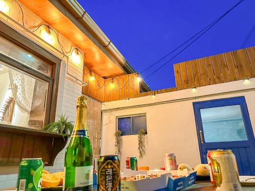 Sinchon-dong House | Yunseul- Garden House in the City with Korean Beauty
