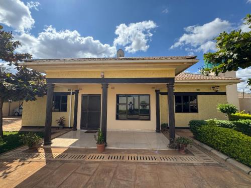 Lilongwe Apartment | Zachepa Family House