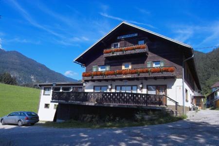 Muhldorf Apartment | Zaunerhof Apts