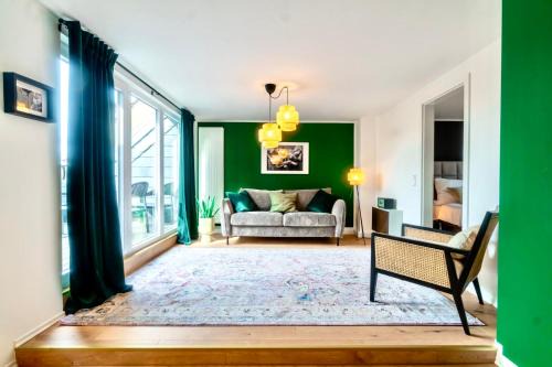 Frohnhausen Apartment | Zeche Ewald & Bonicacius - Hochwertige Ruhrgebiets-Apartments, Netflix