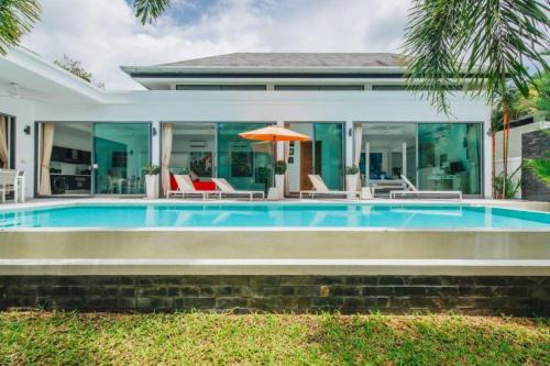 Ban Saiyuan Villa | Zen Pool Villa in rawai