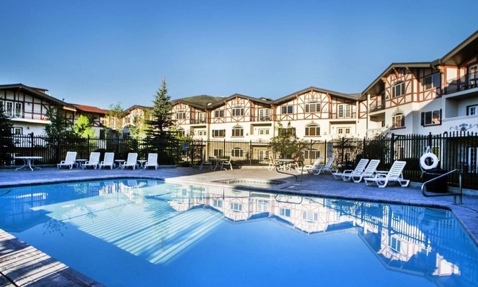 Midway Ski Chalet | Zermatt Resort Chalet for Groups & Families