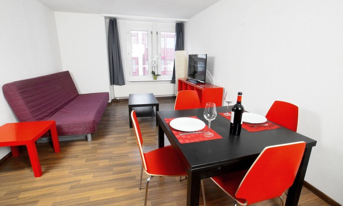 Oerlikon Apartment | ZH Blueberry - Oerlikon HITrental Apartment