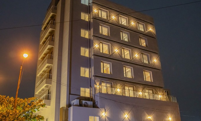 Kadadhe Hotel | Zip By Spree Hotels Chakan, Pune