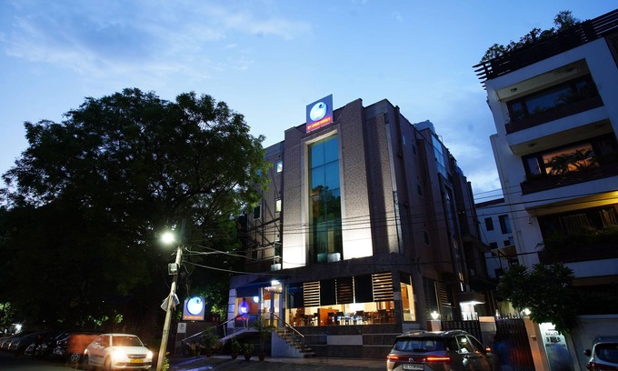 Greater Kailash Hotel | Zip By Spree Hotels Delhi Greater Kailash