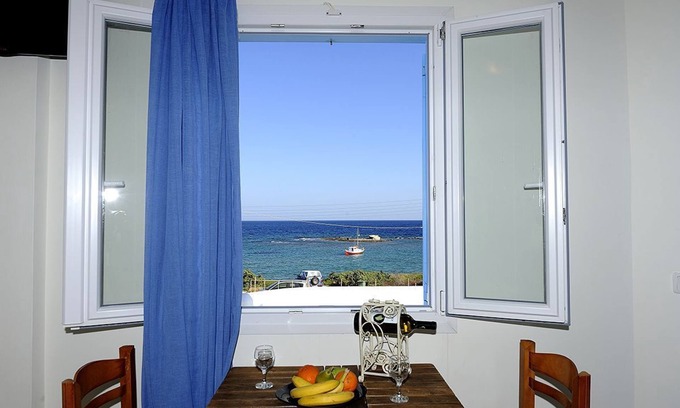 Apollonia House | Zoe Villa