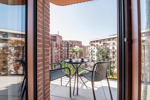 Nivy Apartment | ZWIRN CITY Centre apt, 2 Parking Space, Business&Pleasure