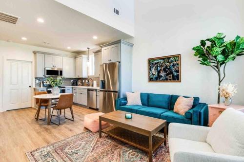 Lafayette Villa | Zydeco house*Lafayette's best kept secret*Book now