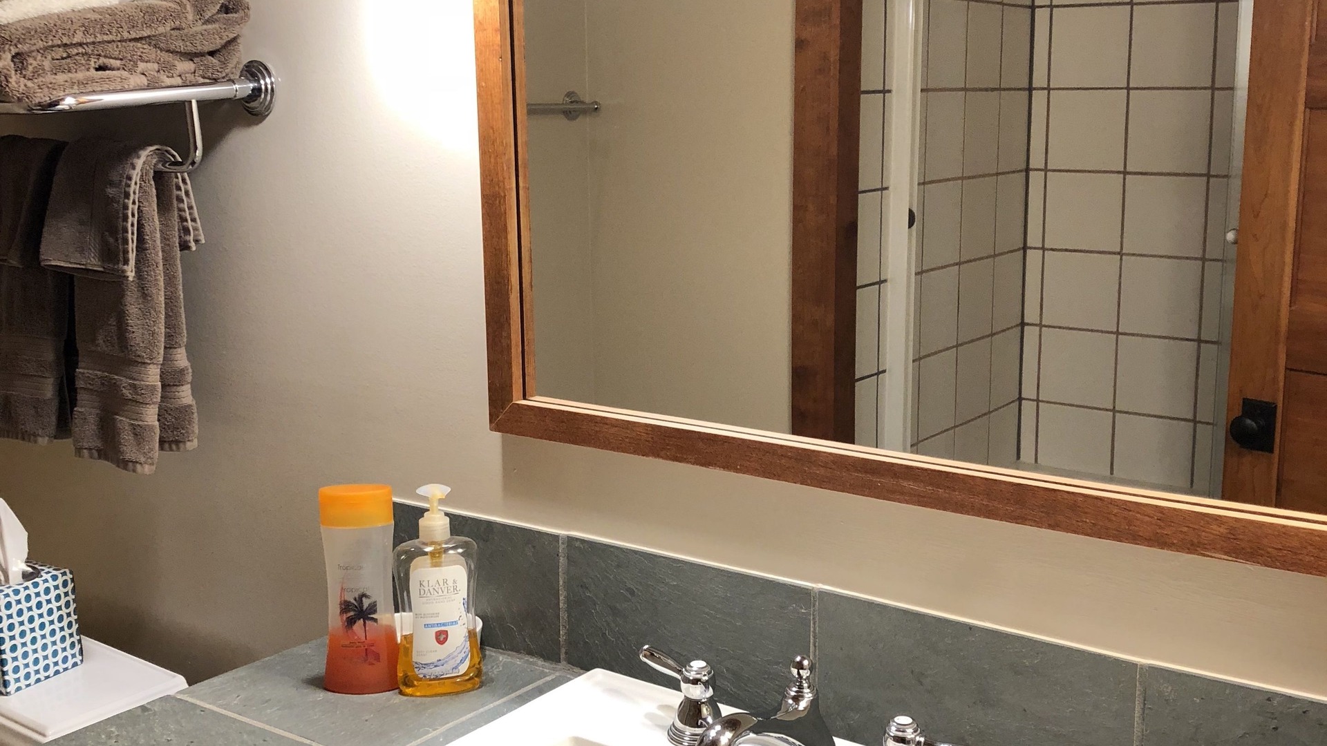 Photo of Bathroom in Corner