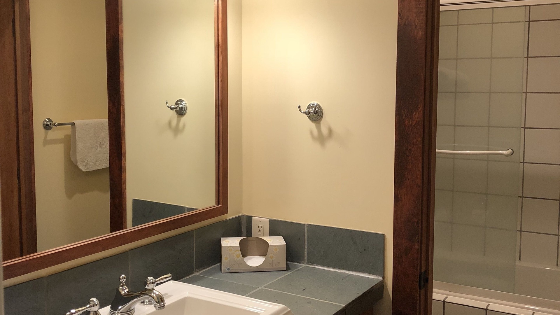 Photo of Bathroom in Corner