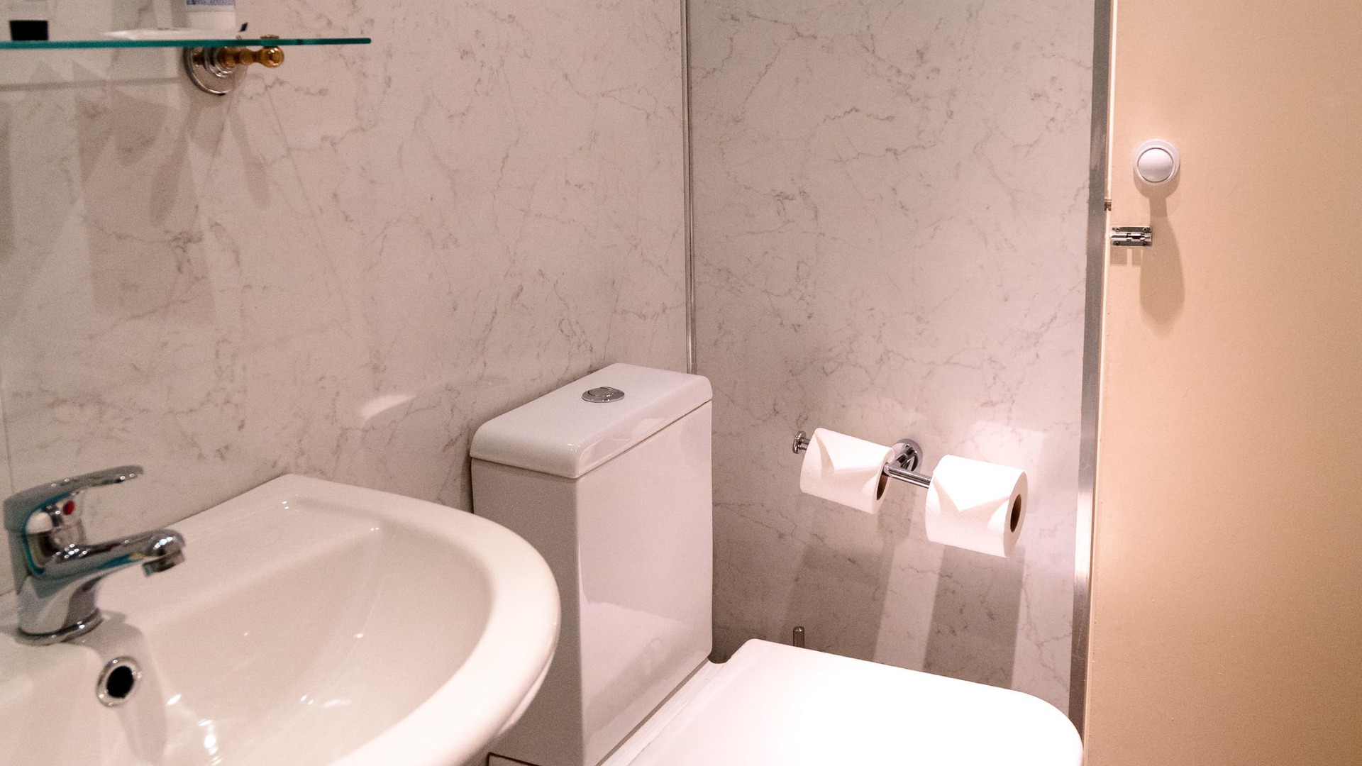 Photo of Bathroom in Uplands