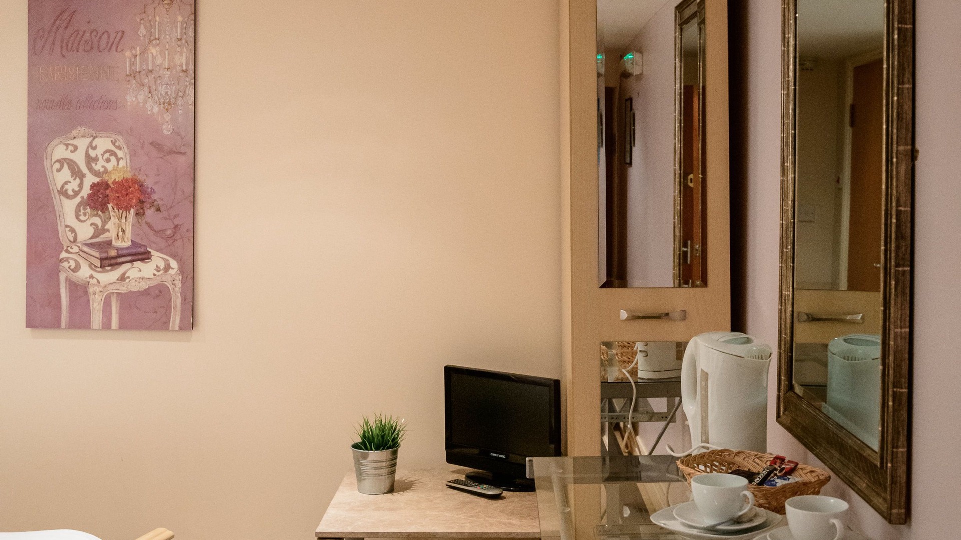 Photo of Bedroom in Uplands