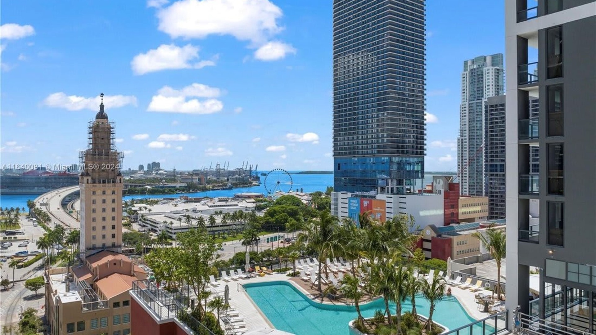 Photo of Others in Downtown Miami