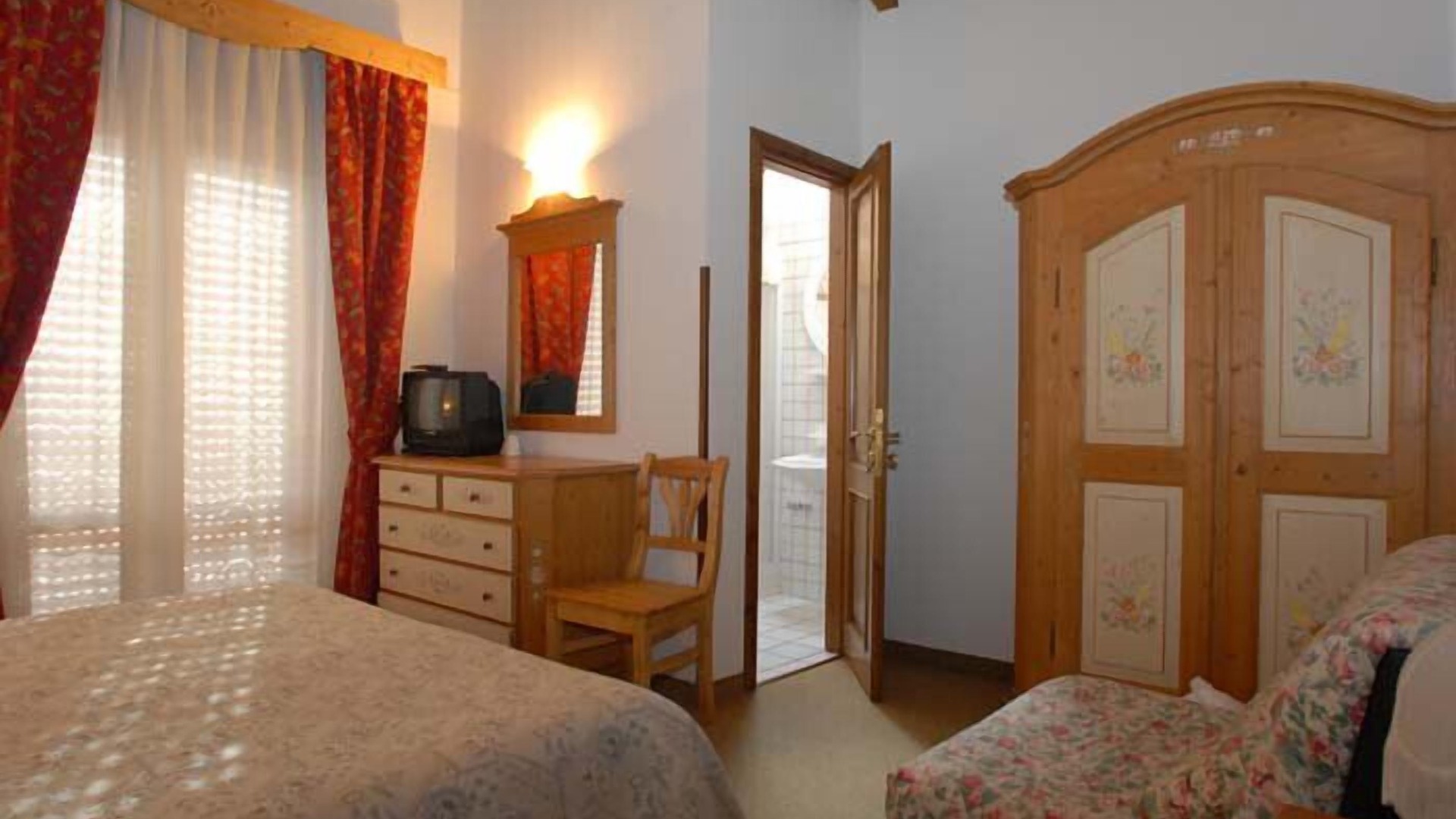 Photo of Bedroom in Foza