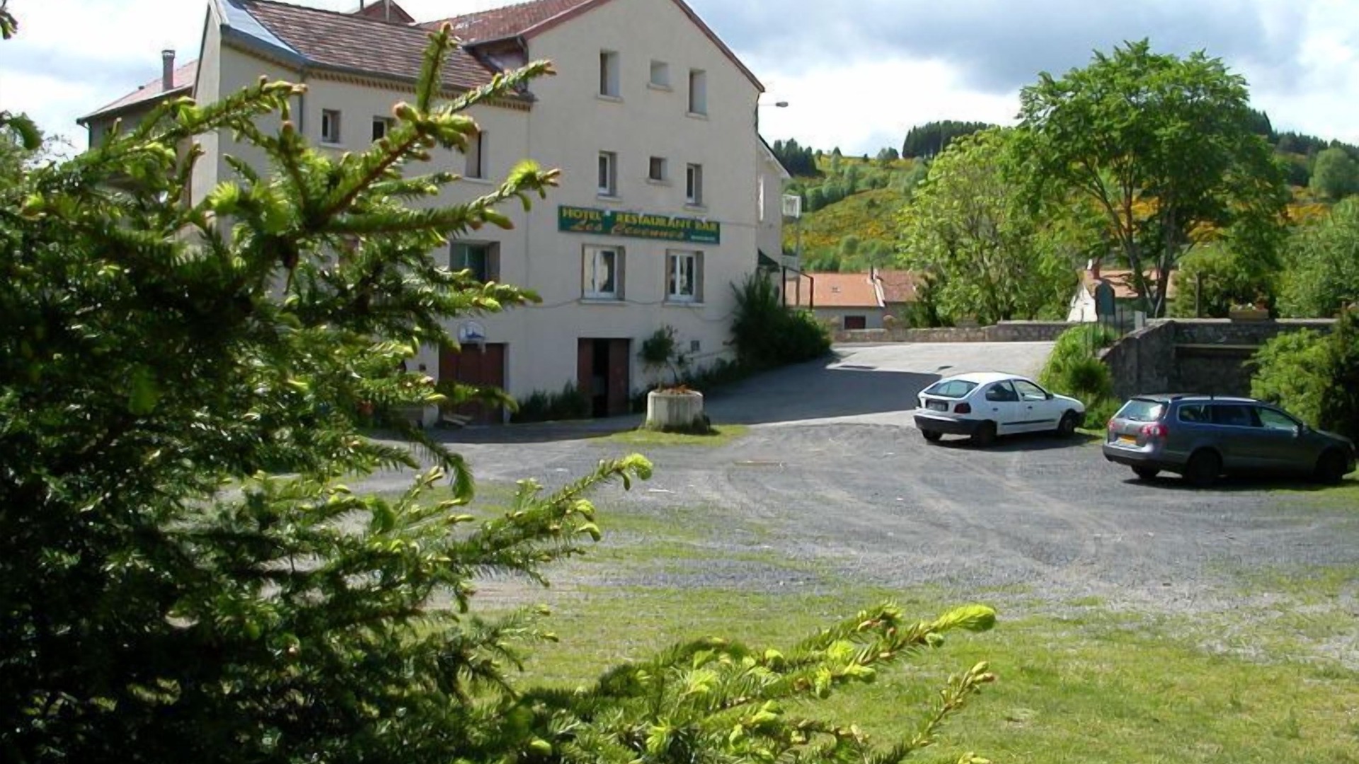 Photo of Others in Saint-Cirgues-en-Montagne