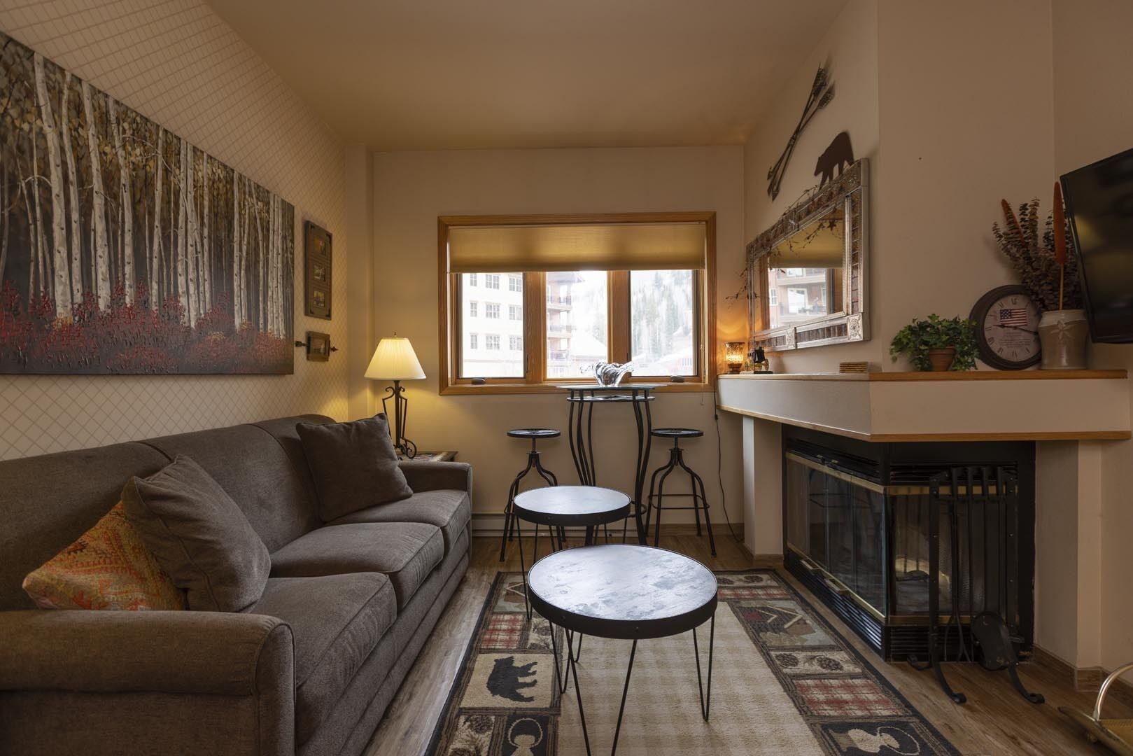 Photo of Livingroom in Purgatory