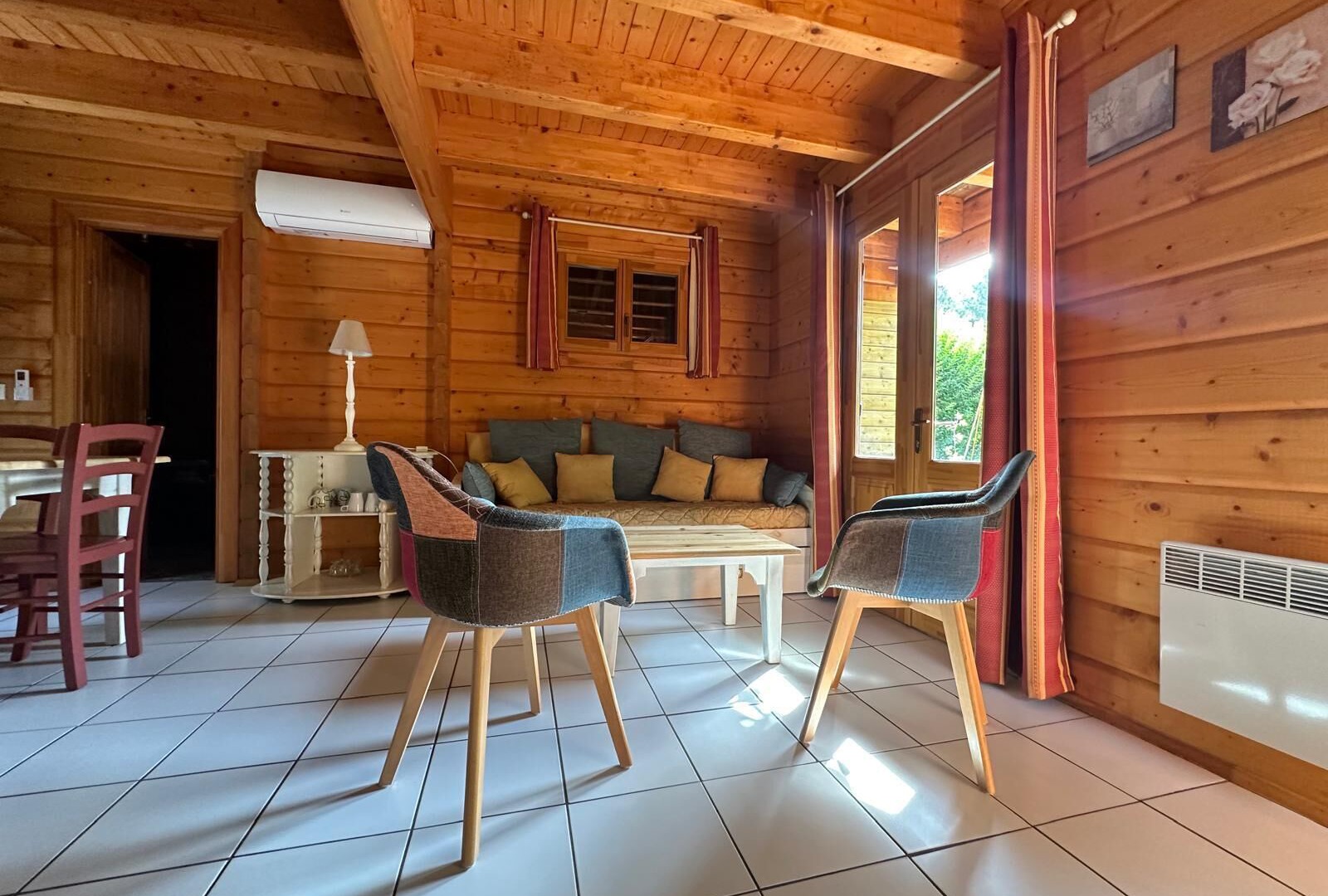 Photo of Livingroom in Bias