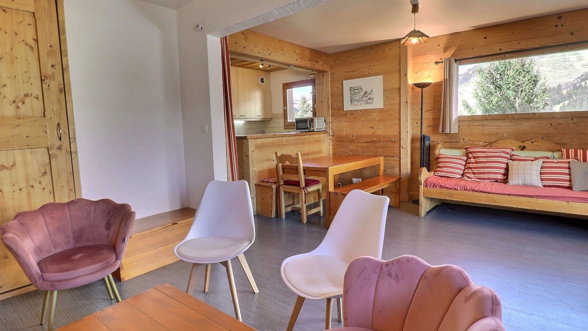 Photo of Livingroom in Meribel-Mottaret
