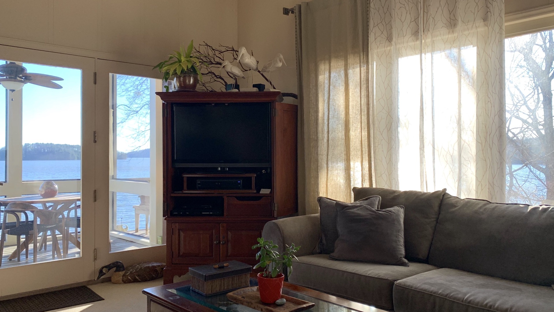 Photo of Livingroom in New London