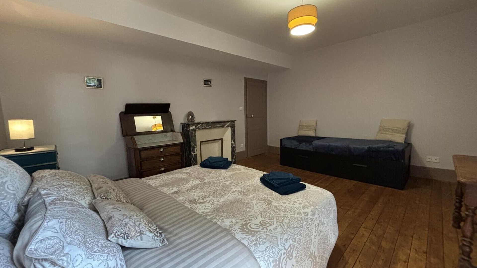 Photo of Bedroom in Jaligny-sur-Besbre
