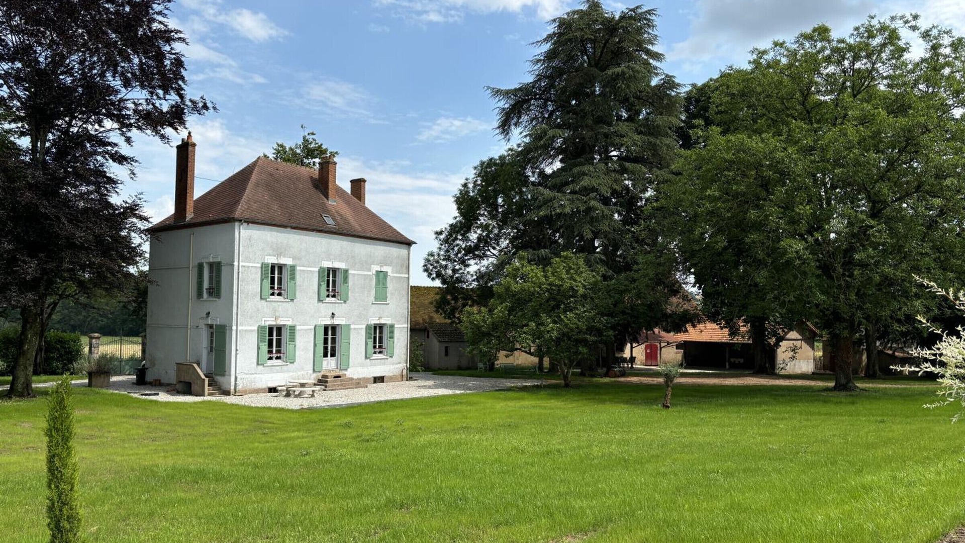 Photo of Outdoor in Jaligny-sur-Besbre