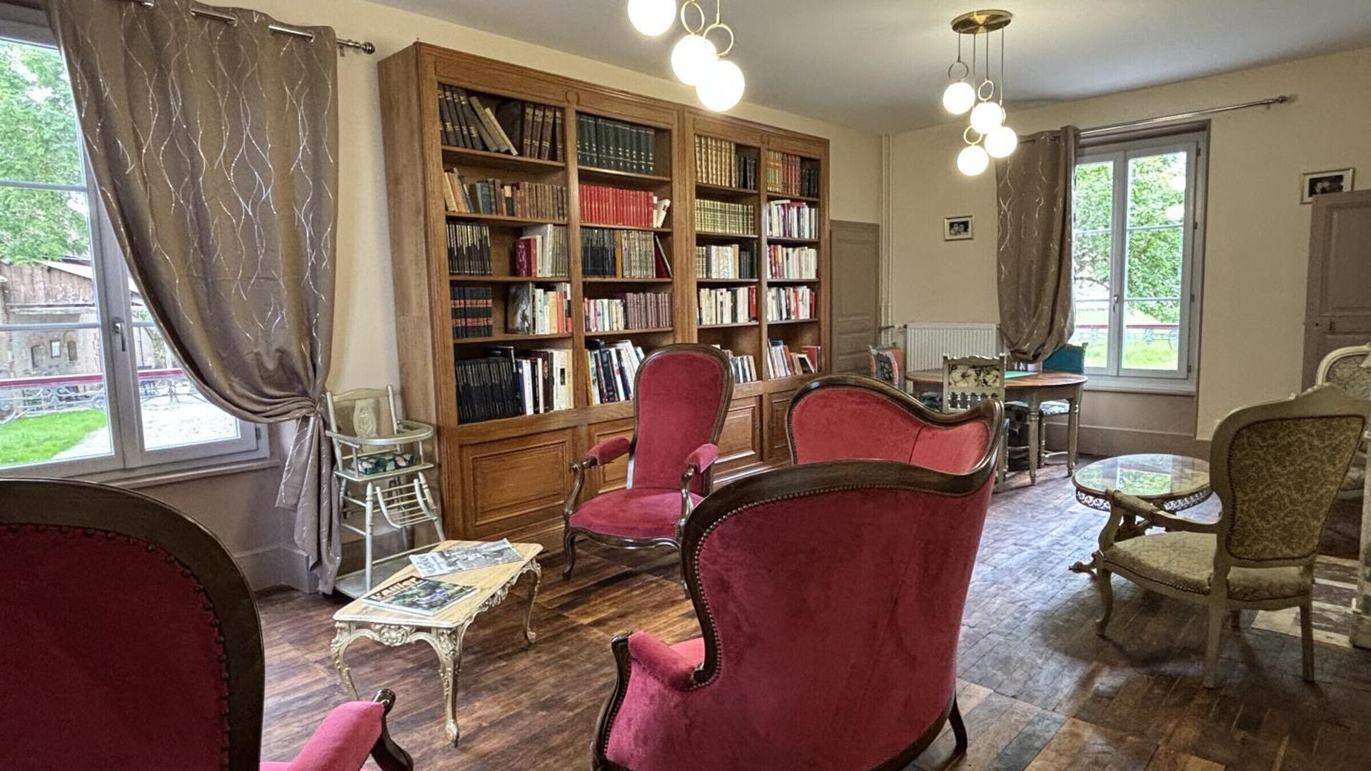 Photo of Others in Jaligny-sur-Besbre
