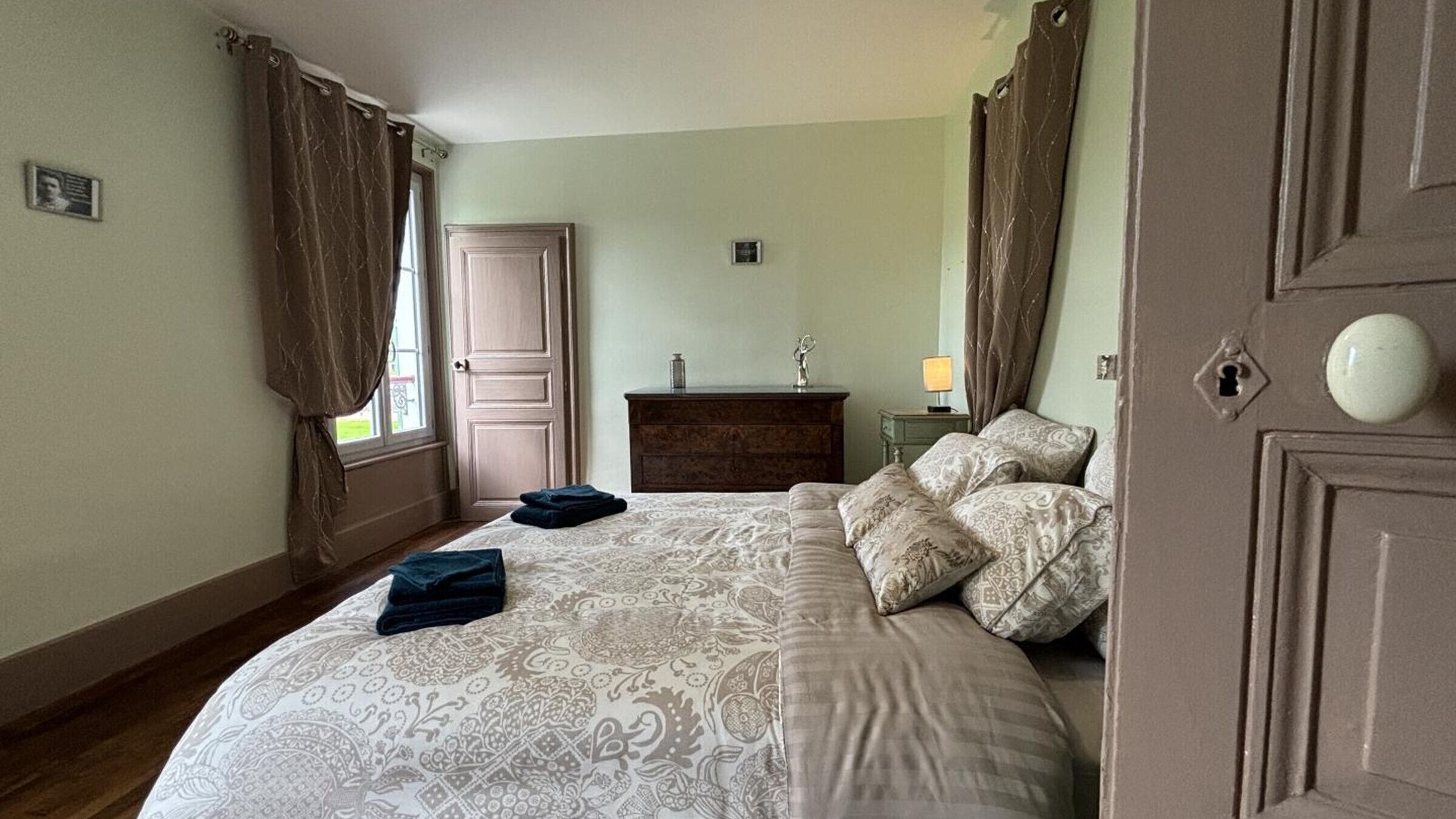 Photo of Bedroom in Jaligny-sur-Besbre