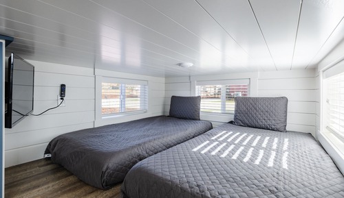 Comfort Cabin