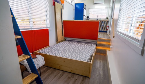 Comfort Cabin