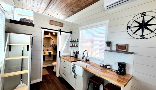 Comfort Cabin