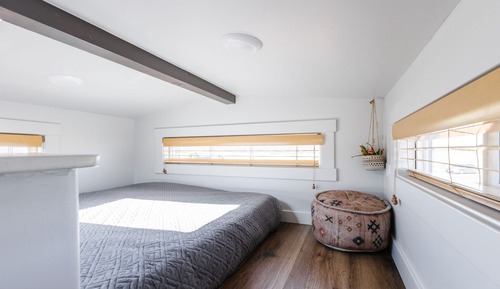Deluxe Studio Suite