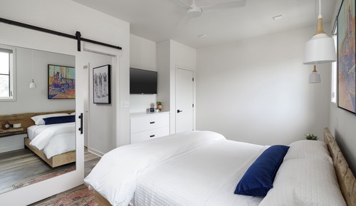 Trailside Wedge Cottage