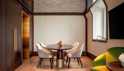 Palais Suite