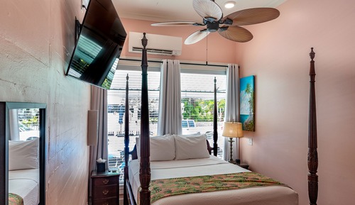 Southernmost Room 9