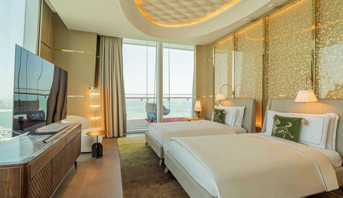 Raffles, Suite, Multiple Beds