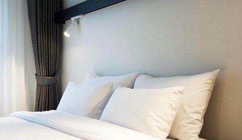 Standard Double Room (Contact information required)