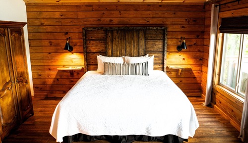 Deluxe Tree House, Hot Tub, Mountain View