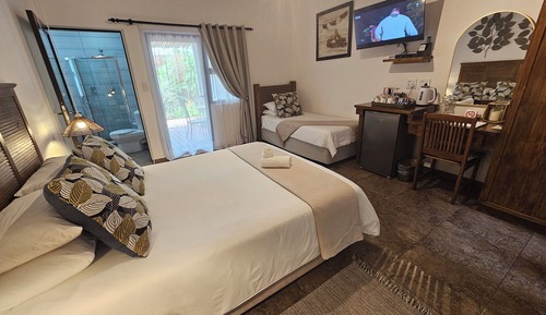 Deluxe Double Room, 1 Bedroom, Patio, Garden View