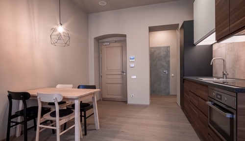 Design Studio (No 105)
