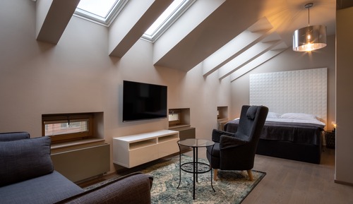 Grand Studio Suite (No 501)