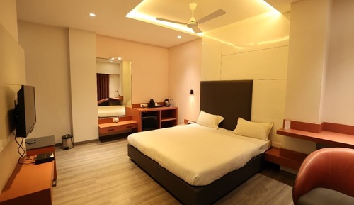 Superior Room, 1 King Bed