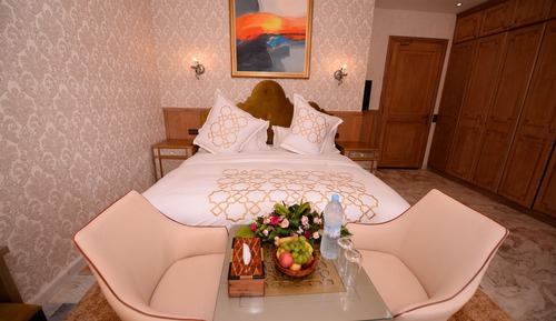 Luxury Double Room, 1 Bedroom, Pool View 102