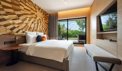 Studio Suite, Terrace, Garden View